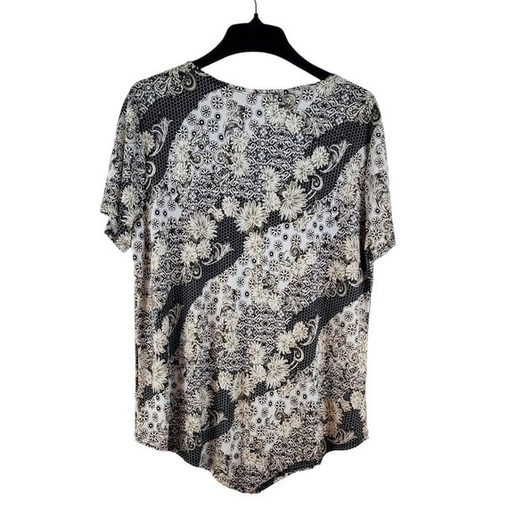 Exclusive One Top Silky Stretch Knit Black White Cream Floral Print Pointed Hem - Picture 4 of 10